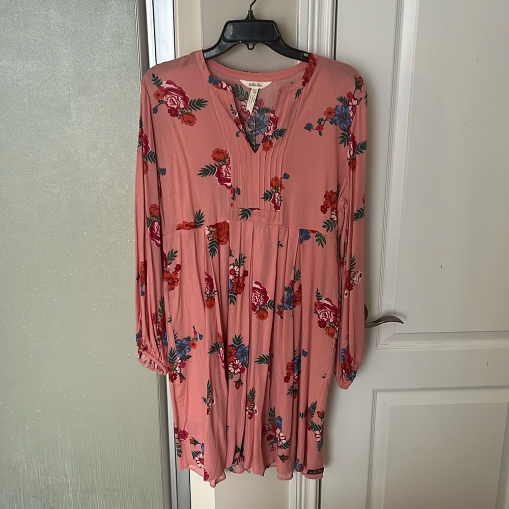 Matilda Jane women’s floral dress NWT Sz small.